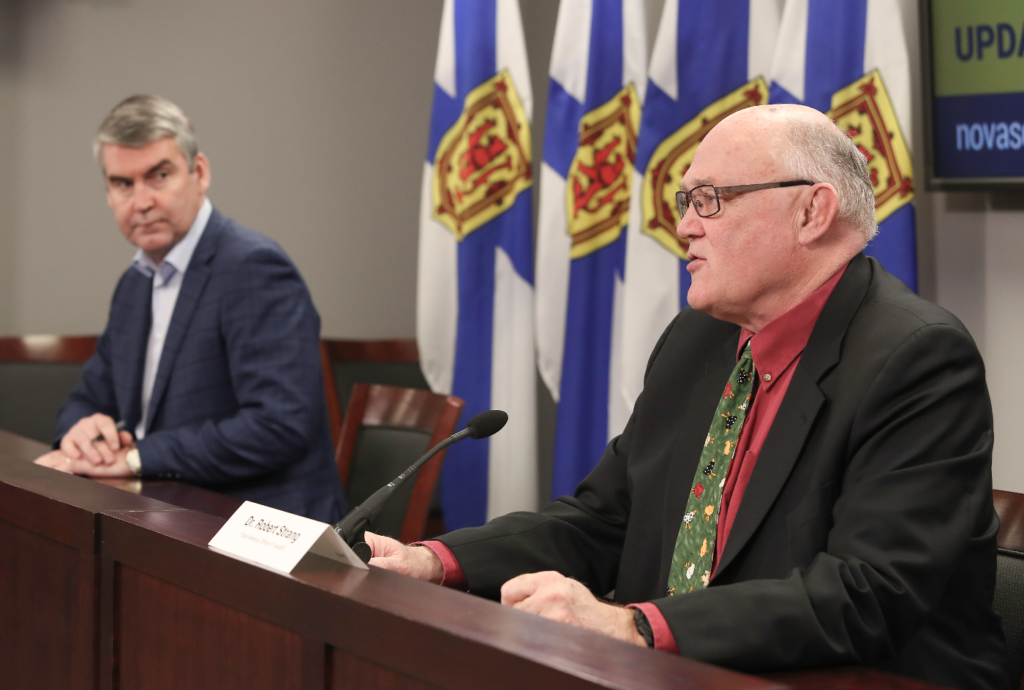 Premier Stephen McNeil and Dr. Robert Strang, daily update, 3 April 2020