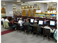 Fort Worth Library Public Access computers, 2009. (Photo by