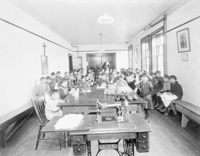 Class of Mi’kmaq girls at the Shubenacadie Residential School, Nova Scotia, 1929 /
